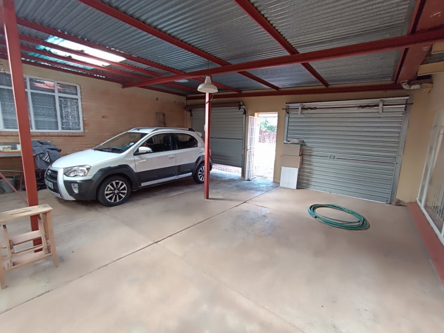 3 Bedroom Property for Sale in Bult West North West